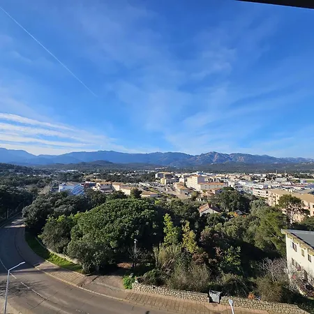 Daire Moderne 1 Piece Avec Parking A Porto-vecchio - Fr-1-62-173